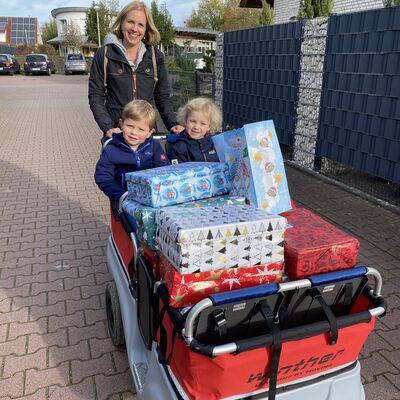 Weihnachten im Schukarton